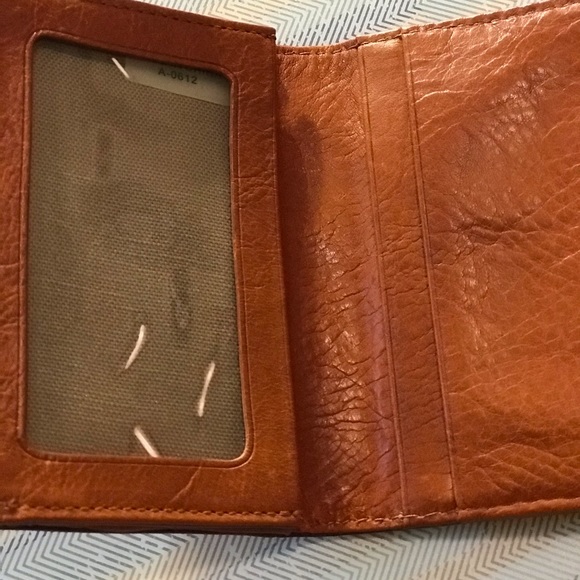 Genuine Camel color Leather card /I.d. Holder - Picture 5 of 11